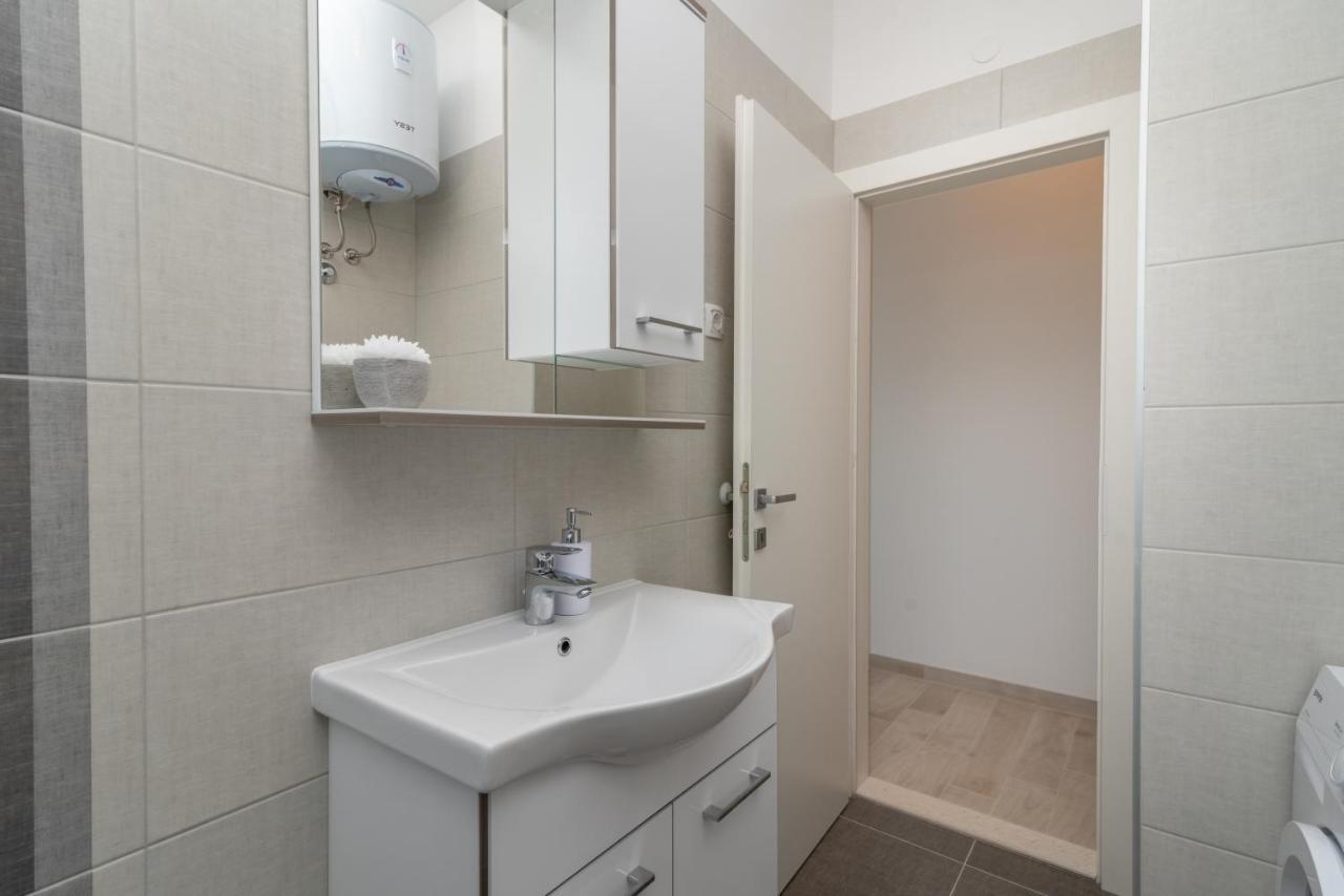 Apartman Pjer Trogir Exteriör bild