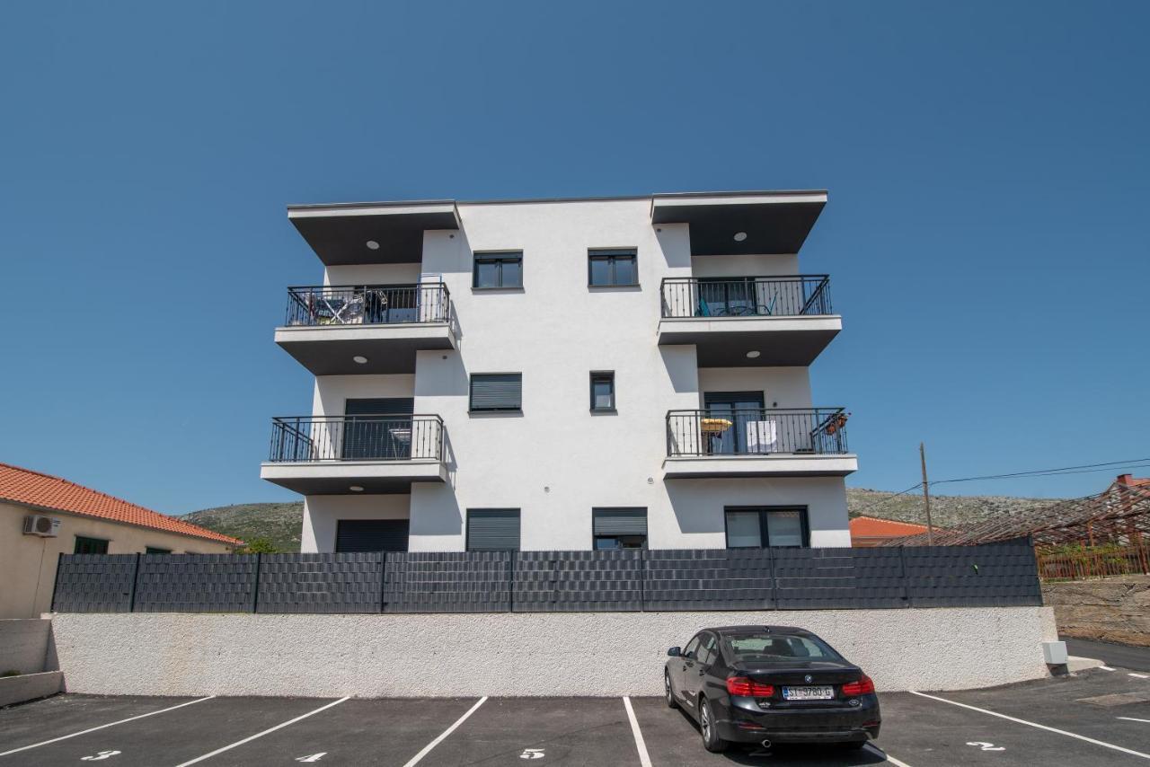 Apartman Pjer Trogir Exteriör bild